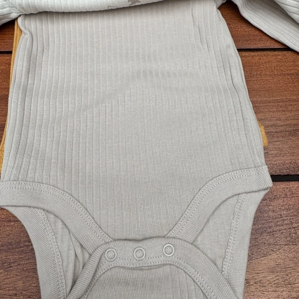 Cloud Island Cream, Tan, and Yellow Baby Bodysuit Trio Size 0-3 Months, NWT